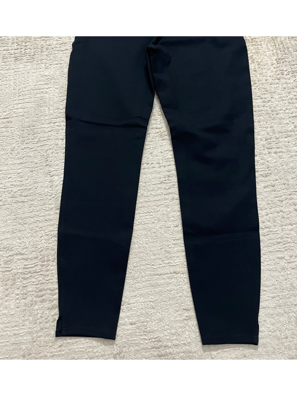 Spanx Ankle Length Ponte Leggings - Picture 2 of 10